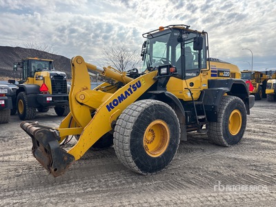 2022 Komatsu WA320-8 Wheel Loader