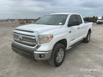2017 Toyota Tundra SR5 4x4 Extended Cab Pickup