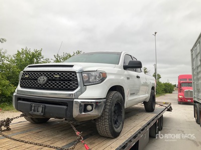 2018 Toyota Tundra Crew Max Pickup