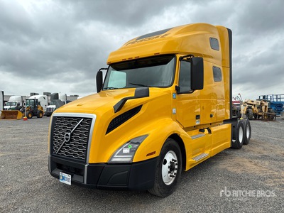 2022 Volvo 6x4 تراكتور شاحنة كابينة النوم (ثنائية المحور)