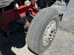 4 dessous de caisse - Camion with Pneu directeur droit