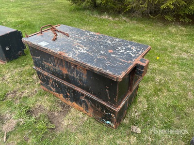Steel bin
