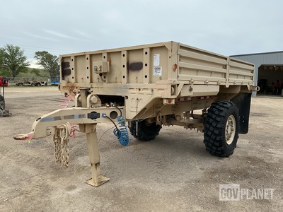 2006 Stewart & Stevenson M1082A1 LMTV Cargo Trailer