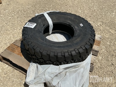 BF Goodrich 37x12.50R16.5 Tire