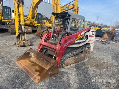 2014 Takeuchi TL8 Compacte Schranklader
