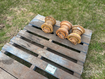 Quantity of Track Rollers
