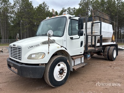 2006 Freightliner M2 106 4x2 Hydroseeder Truck