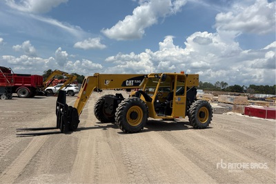 2007 Cat TL943 Telehandler