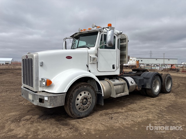 2011 Peterbilt 367 2011 Peterbilt 367 6X4 T/A Day Cab Truck Tractor (Inoperable)
