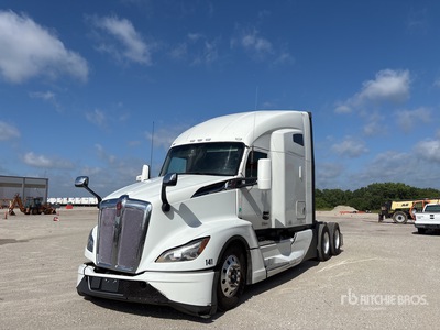2022 Kenworth T680 6x4 T/A Sleeper Truck Tractor