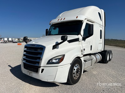 2021 Freightliner Cascadia 126 6x4 T/A Sleeper Truck Tractor