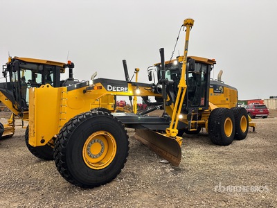 2022 John Deere 872G AWD Motor Grader