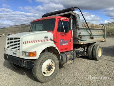 1982 International 1954 2-Achs Kipper-Lkw