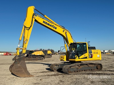 2023 Komatsu PC240LC-11 Tracked Excavator