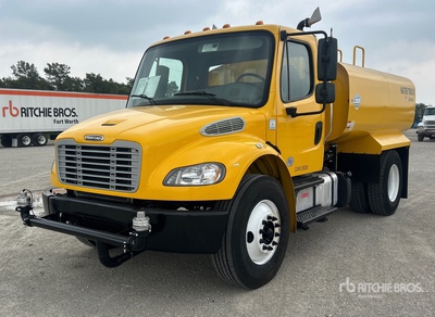 2019 Freightliner M2 106 2000 gal Water Truck