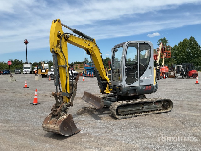 2017 Wacker Nueson Mini Excavator