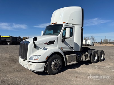2016 Peterbilt 579 6x4 T/A Day Cab Truck Tractor
