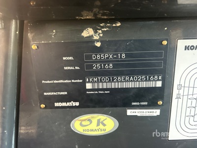 2024 Komatsu D85PX-18 ブルドーザー