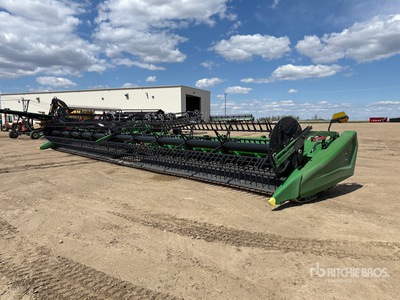 2024 John Deere HD50F 50 ft Flex Draper Hinged رأس الحصادة المجمعة