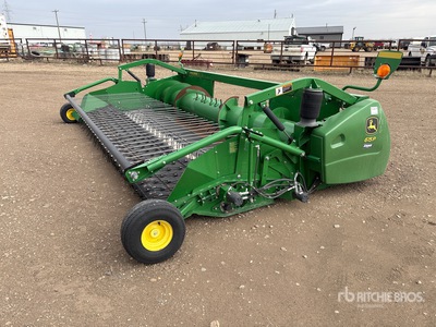 2019 John Deere 615P 15 ft Combine Pickup Header