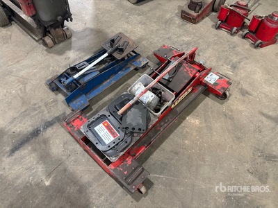 Quantity of Truck Jack