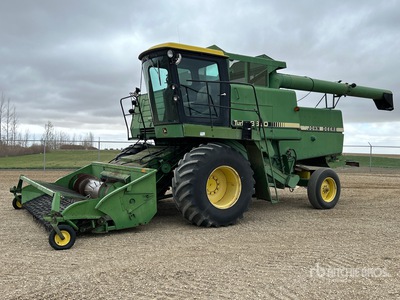 1982 John Deere 8820 Maaidorser