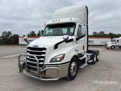 2021 Freightliner Cascadia 116 6x4 T/A Day Cab Truck Tractor