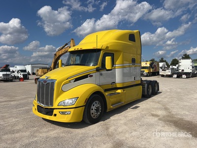 2022 Peterbilt 579 6x4 T/A Sleeper Truck Tractor