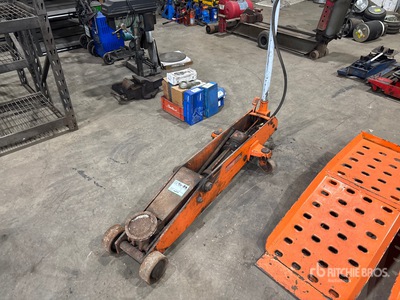Truck jack