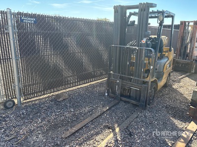 2017 Cat 2C5000 4750 lb Cushion Tire Forklift