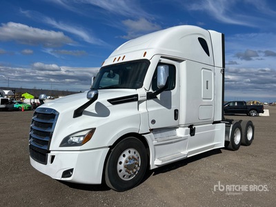 2021 Freightliner Cascadia 126 6x4 T/A Sleeper Truck Tractor