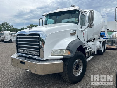 2016 Mack GU813 6x4 Mixer Truck