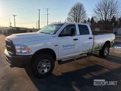 2018 Ram 3500 4x4 Crew Cab Pickup