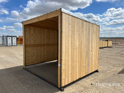 10 ft x 8 ft 8 ft x 9 ft 10 in x 7 ft 6 in Abri pour le bétail (Unused)