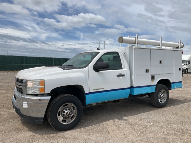 2014 Chevrolet Silverado 2500HD 4x2 Utility Truck