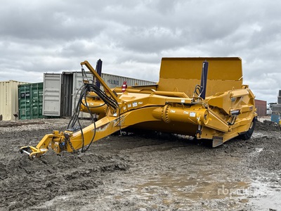 2023 K-TEC 1236 4 Tire Hydraulic Pull Scraper