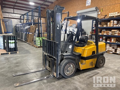 2006 Yale GDP80-FS Pneumatic Tire Forklift