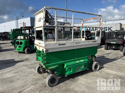 2017 JLG 3246ES Electric Scissor Lift (Inoperable)