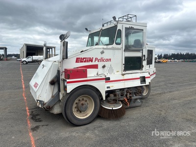 2007 Elgin Pelican on 2007 Elgin Pelican Series P Sweeper Truck