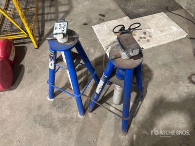 Quantity of Jack stands