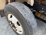 Underbody with Right Steer Tire