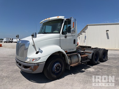 2008 International 8600 6x4 Cabeza Tractora Cabina Corta