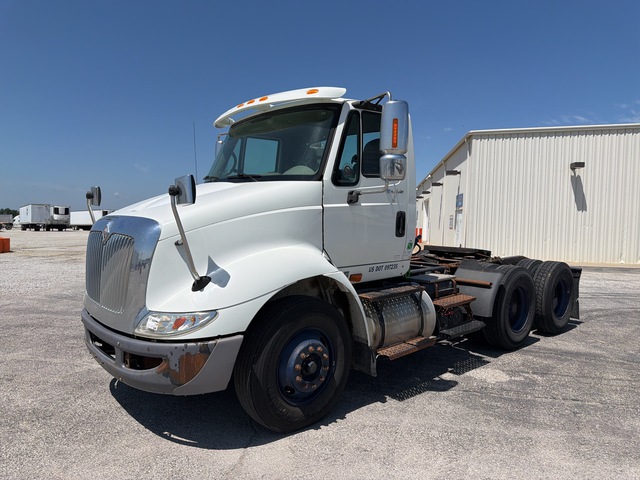 2008 International 8600 6x4 T/A Day Cab Truck Tractor