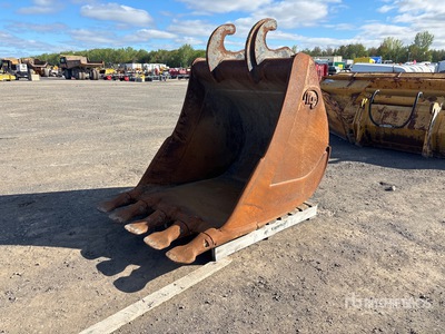 2010 48DB240 44 in Q/C Digging Godet de pelleteuse - Fits Volvo EC240