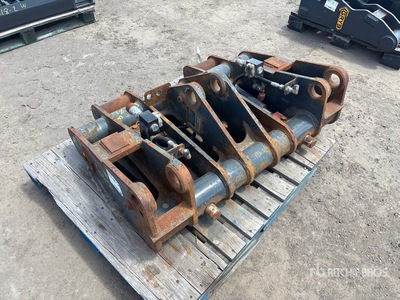 2018 Goudreau Hydraulic محول سريع للودر ذو العجلات