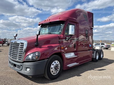 2016 Freightliner Cascadia 125 6x4 T/A Sleeper Truck Tractor