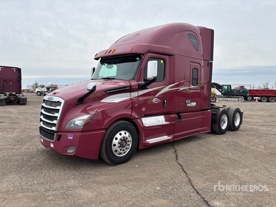 2018 Freightliner Cascadia 126 6x4 T/A Sleeper Truck Tractor