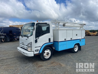2014 Isuzu NPR-HD 4x2 شاحنة متعددة الاغراض