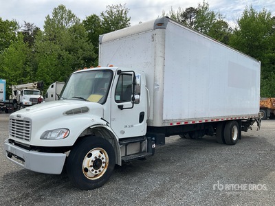2018 Freightliner M2 106 4x2 Gesloten vrachtwagen