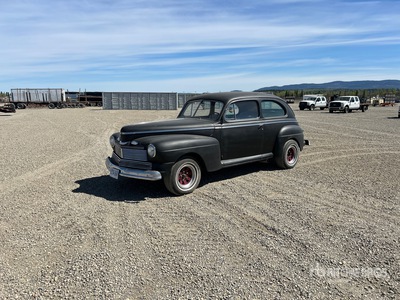 1947 Ford Super Deluxe Classic Car